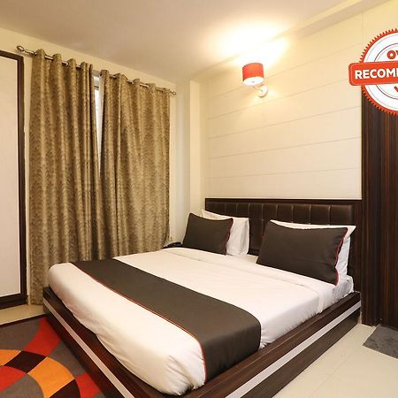 Collection O 45990 Premiere Villa Kakarmatha ภายนอก รูปภาพ