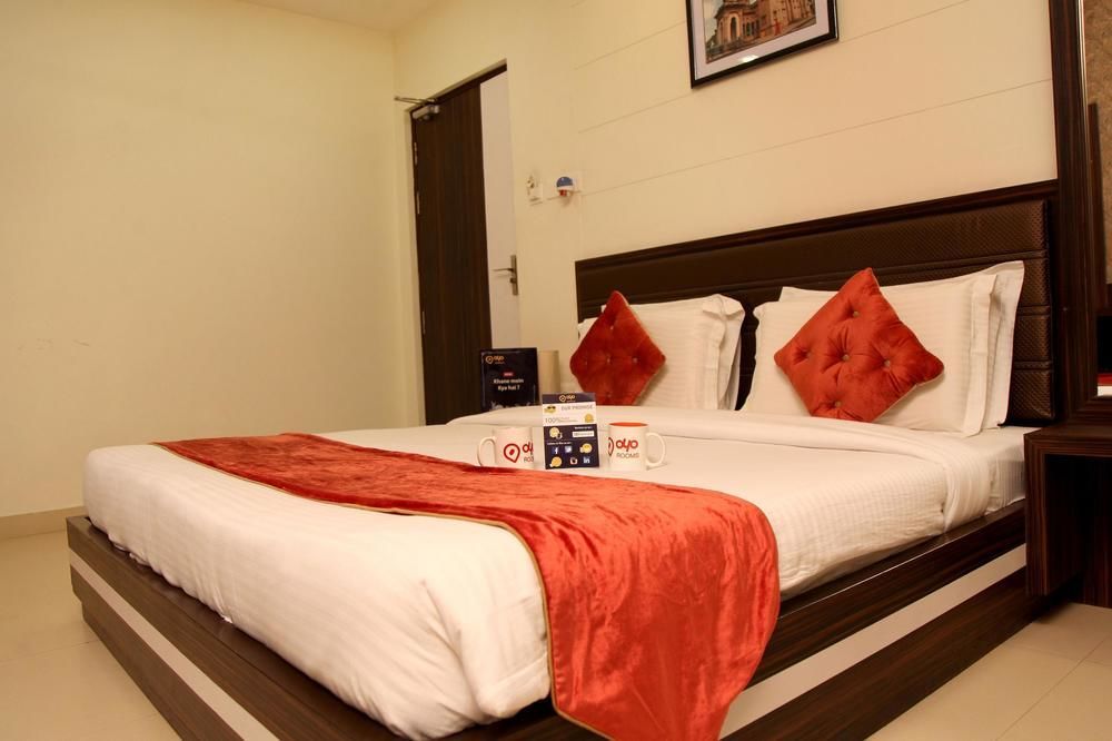 Collection O 45990 Premiere Villa Kakarmatha ภายนอก รูปภาพ