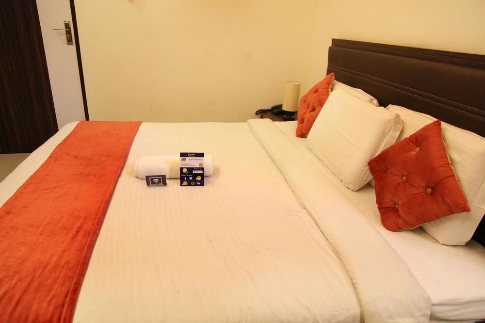 Collection O 45990 Premiere Villa Kakarmatha ภายนอก รูปภาพ
