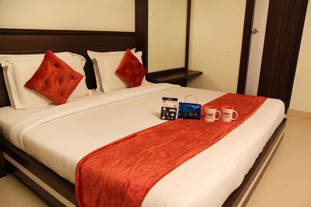 Collection O 45990 Premiere Villa Kakarmatha ภายนอก รูปภาพ